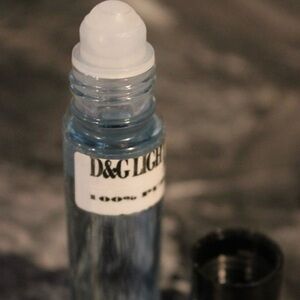 D&G Light Blue 100% pure Body oil